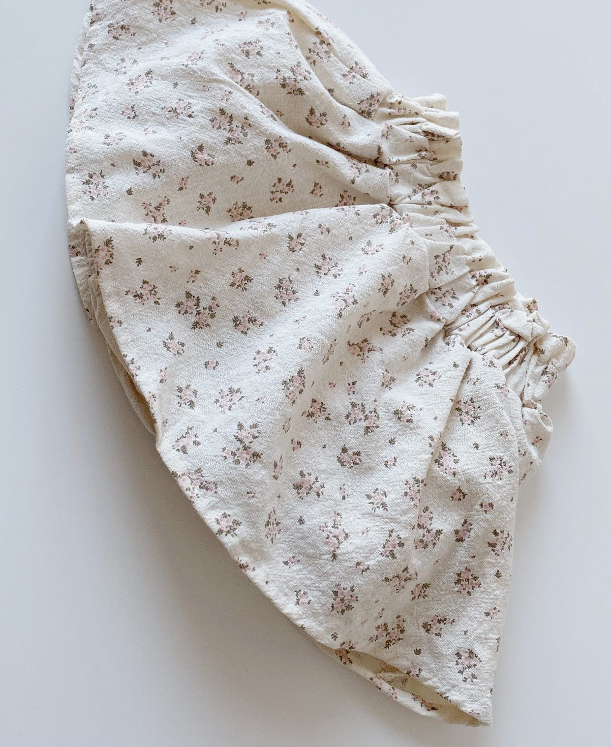 Rosy flower bloomer rok