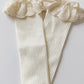 Creme broderie frill sokken